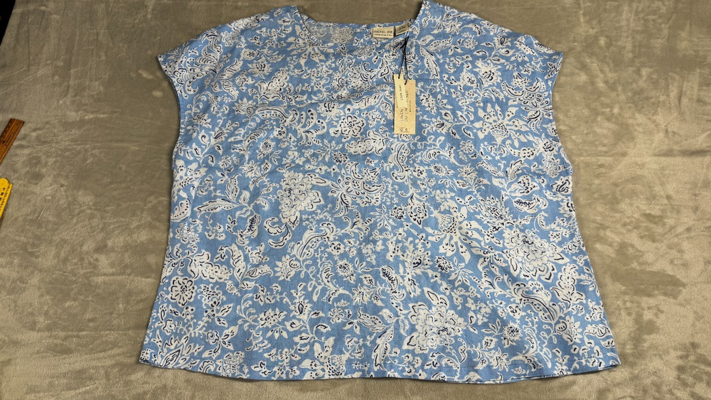 Rachel Zoe NEW Womens 100% Linen Blouse Top 2X Blue White Buttons To Back Detail